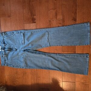 LOFT The Kick Crop Jeans